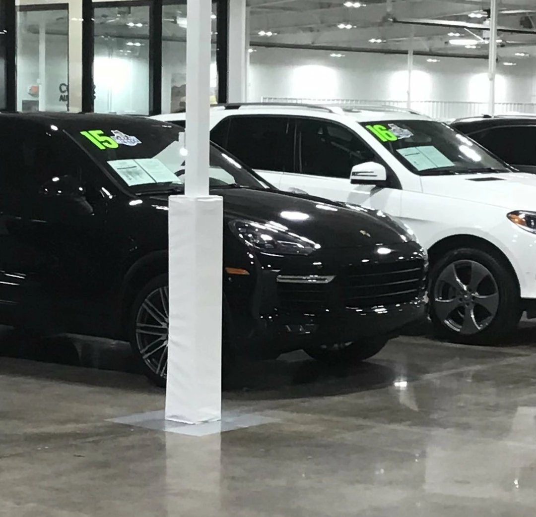 AK Athletic Equipment 4' Tall Four Sided Column Pad, 7" Side Width 6 AK Athletic Equipment 4' Tall Four Sided Column Pad, 7" Side Width