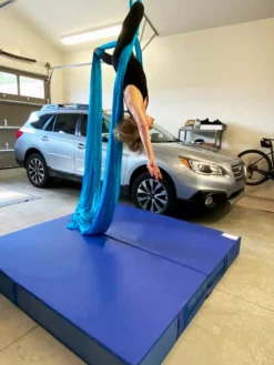 AK Athletic Equipment Aerial Arts Bi-Fold Landing Mat 6' X 6' X 8" Landing Mats 19 AK Athletic Equipment Aerial Arts Bi-Fold Landing Mat 6' X 6' X 8