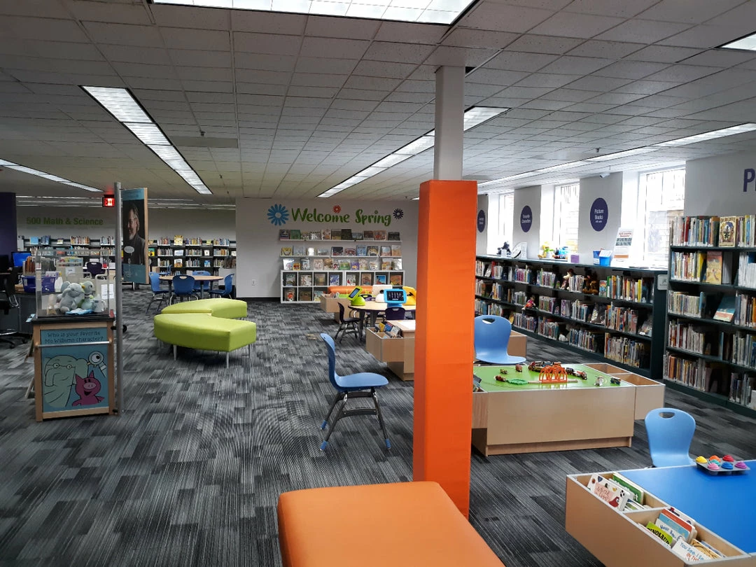 AK Athletic Equipment 6' Four Sided Column Pad, 8" Side Width Pole Pads 6 AK Athletic Equipment 6' Four Sided Column Pad, 8" Side Width Pole Pads